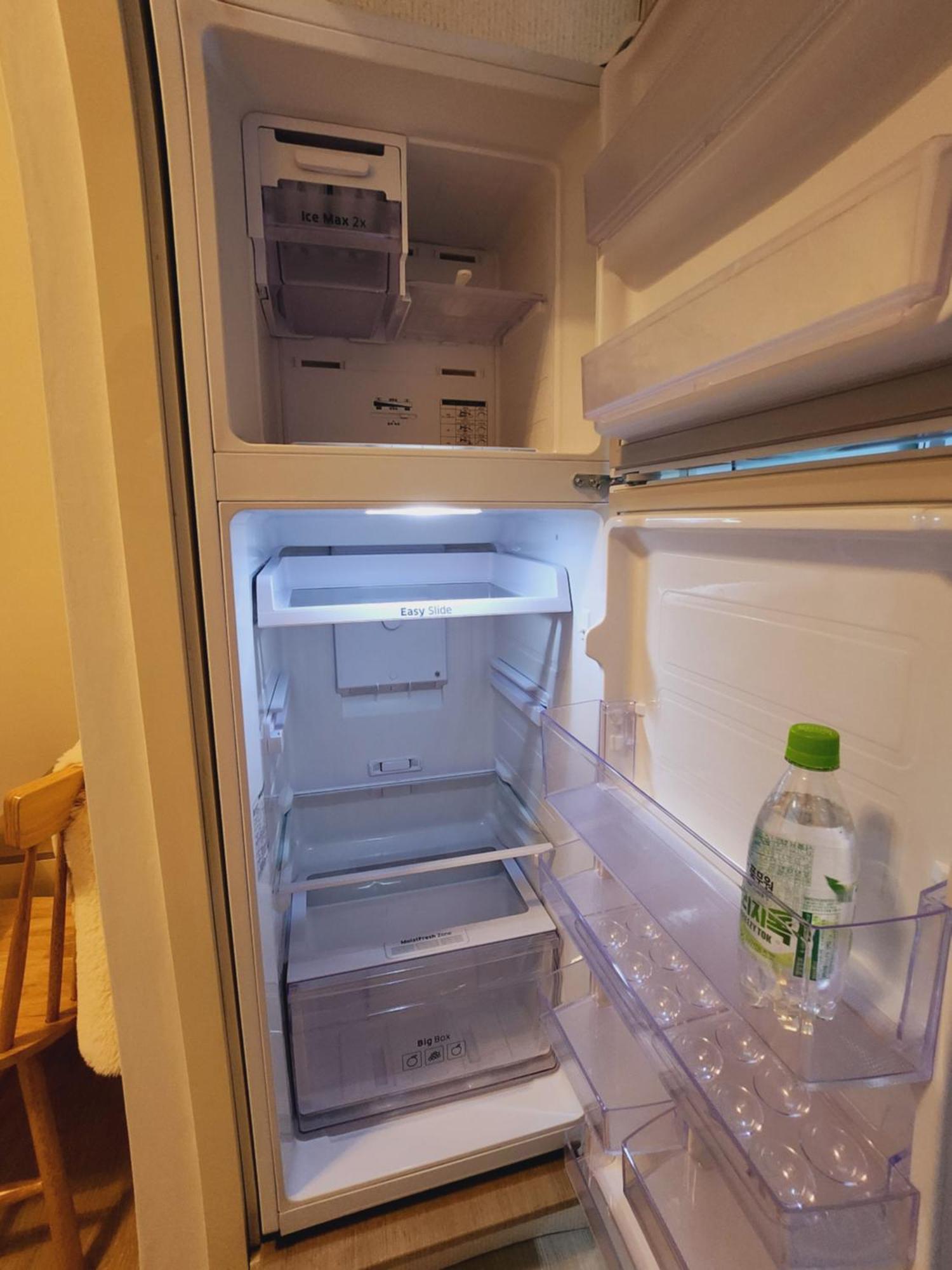 Seoul Apartment